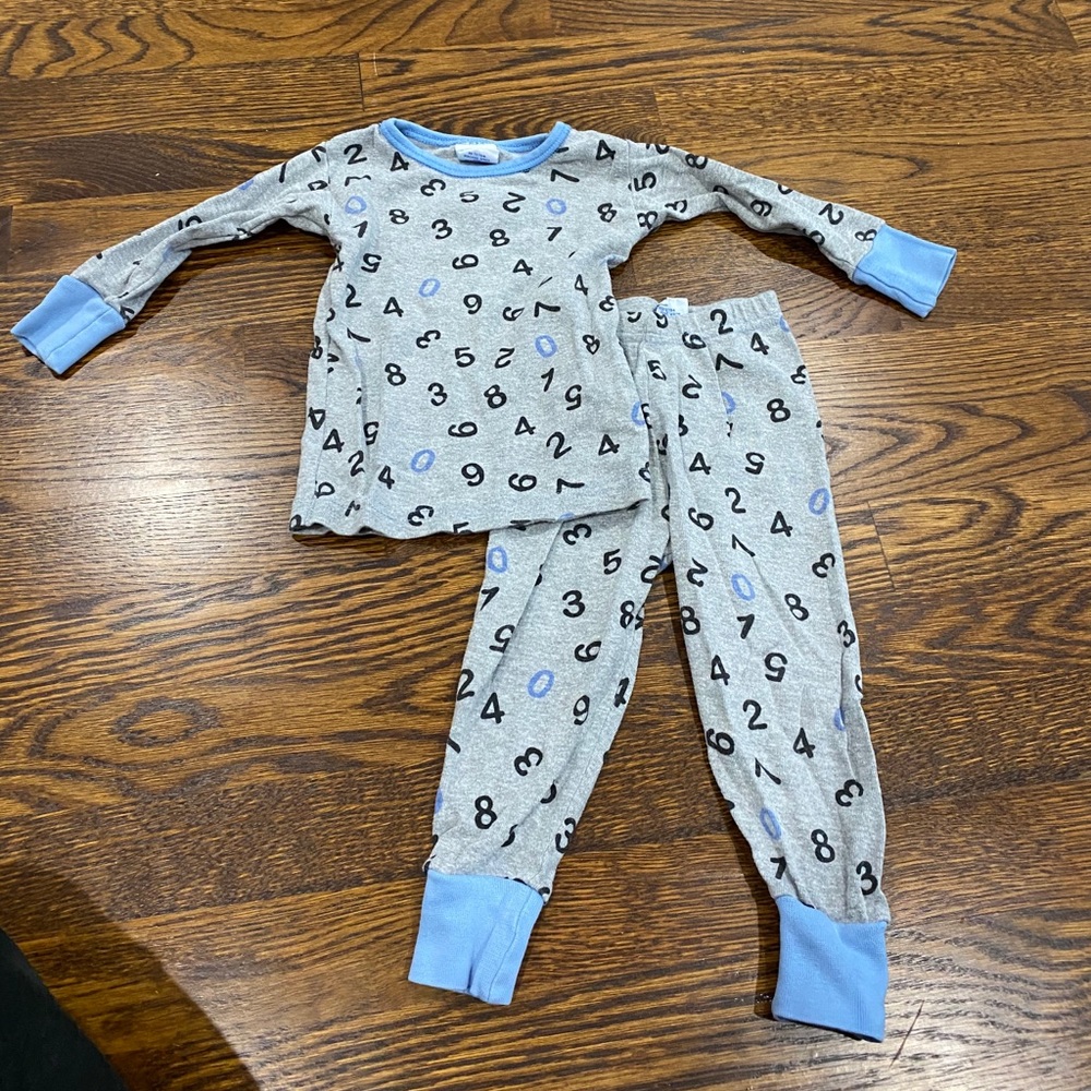 Baby steps two piece baby pajamas